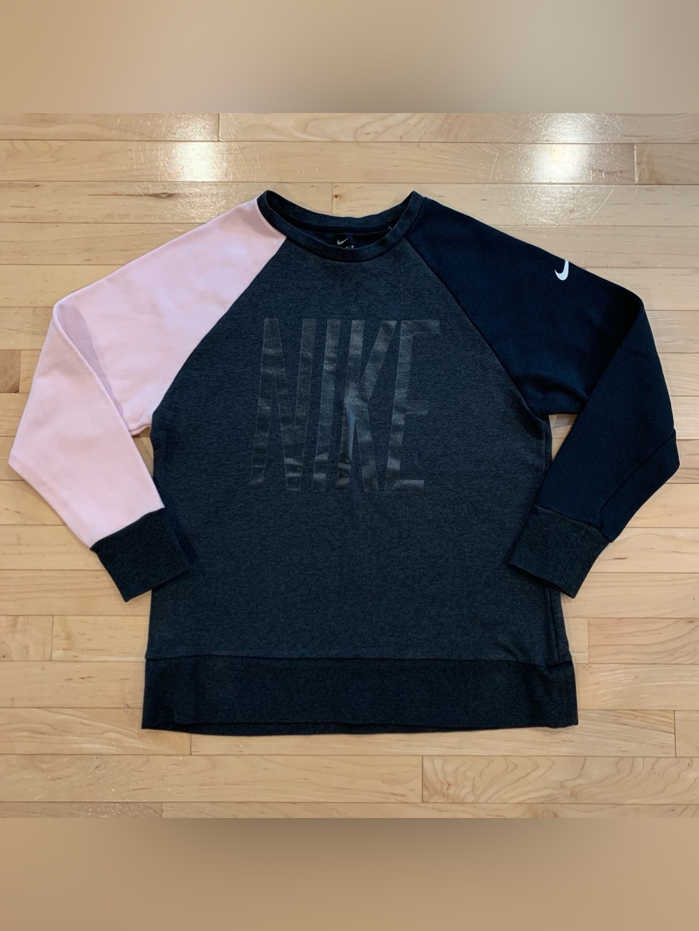 Nike Dri-Fit Colorblock Sweatshirt – Women’s Size Medium Pink Black Gray